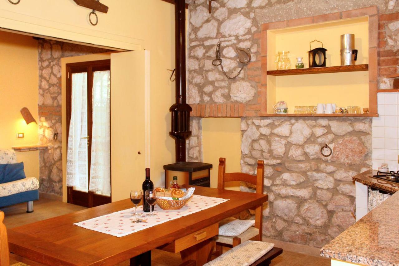 Agriturist Prile Villa Castiglione della Pescaia Buitenkant foto
